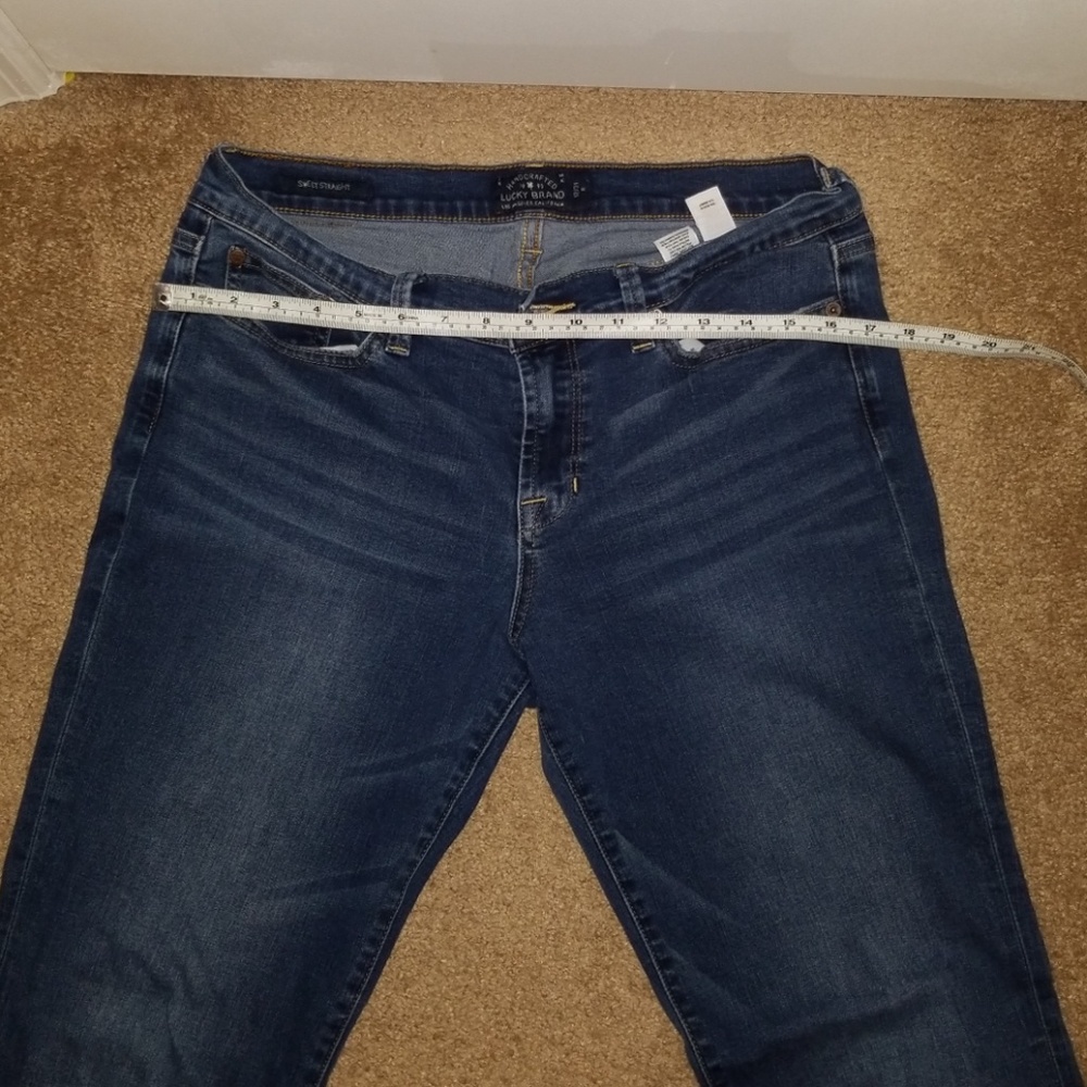 Lucky brand 12/31 R straight leg - Picture 4 of 5
